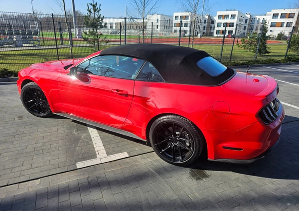 Ford Mustang cena 155545 przebieg: 37300, rok produkcji 2019 z Warszawa małe 667